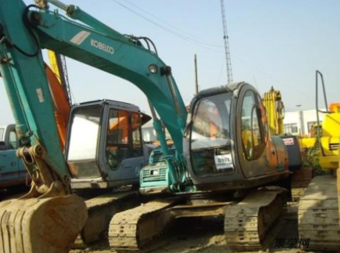 挖掘機(jī)陷車，你需要了解以下方法